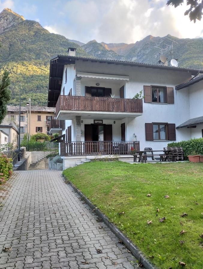 Casa Giorgia Lägenhet Prosto di Piuro Exteriör bild